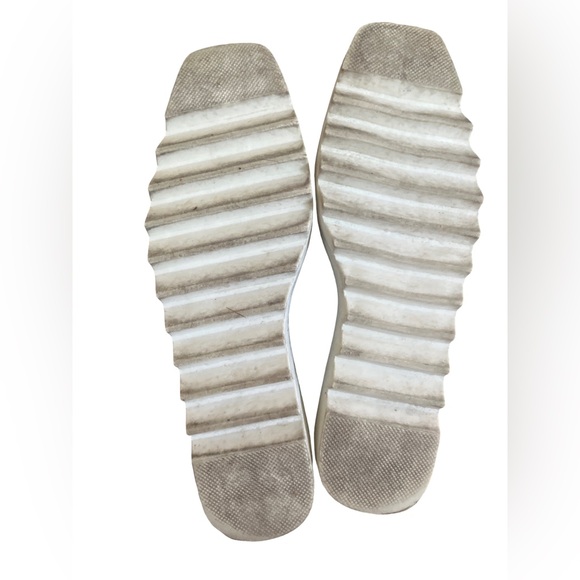 Silver with white star platform sneakers - Picture 4 of 6